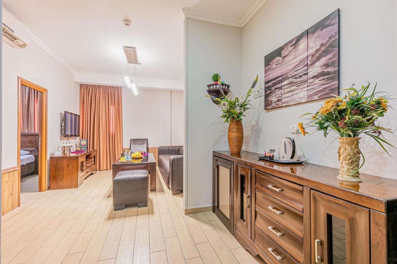 Hotel House ริชอน เลอซีออน ภายนอก รูปภาพ