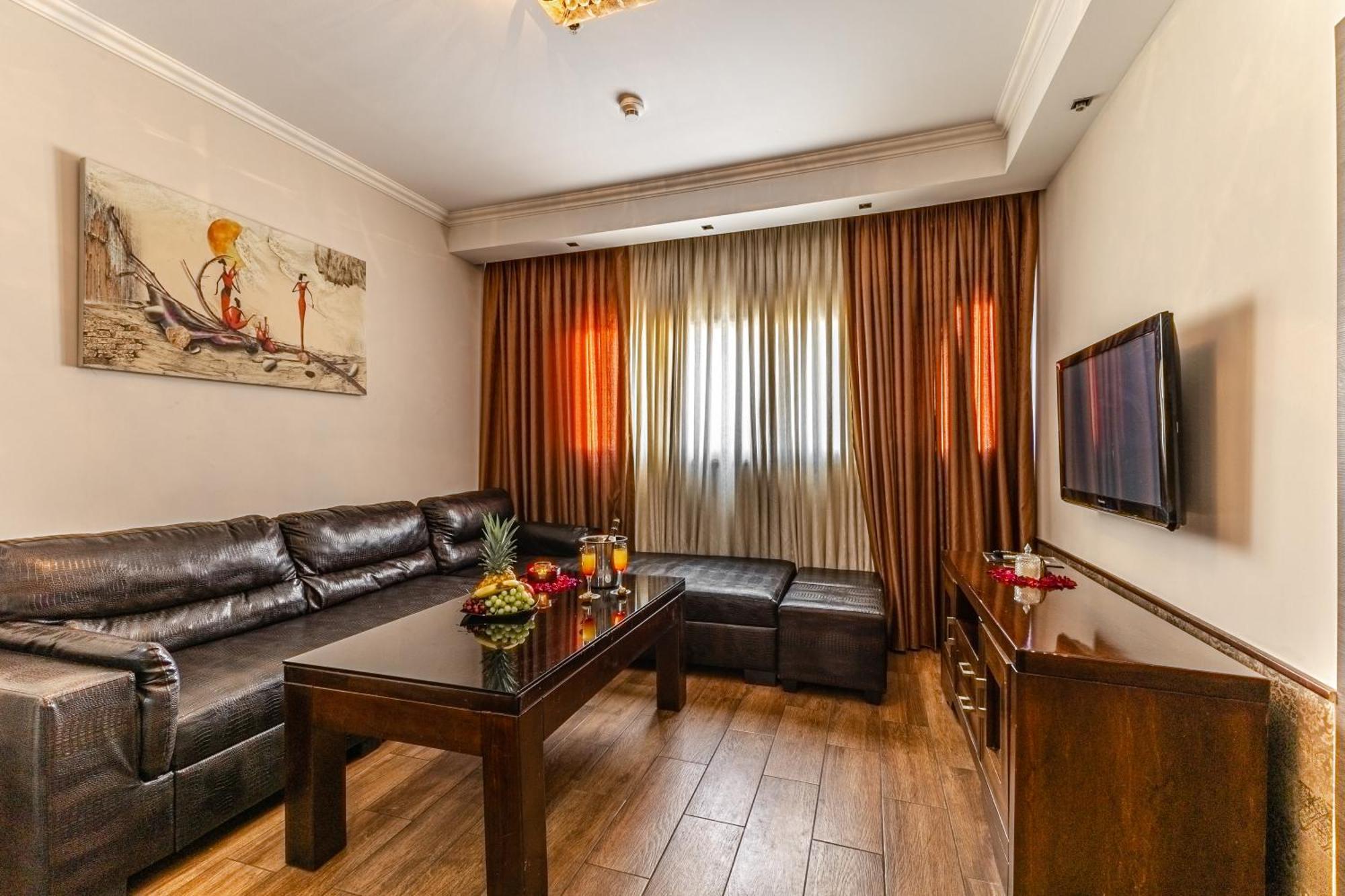 Hotel House ริชอน เลอซีออน ภายนอก รูปภาพ